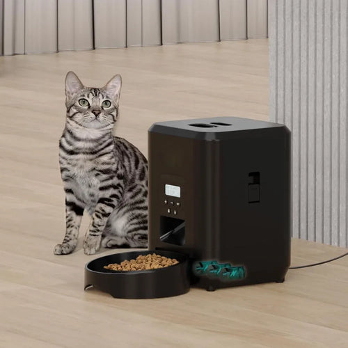 Automatic Pet Food Dispenser